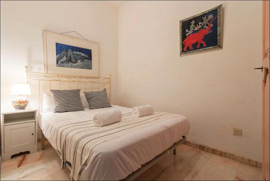 Pavia Central Suite By Valcambre Sevilla Bagian luar foto