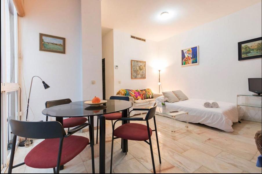 Pavia Central Suite By Valcambre Sevilla Bagian luar foto
