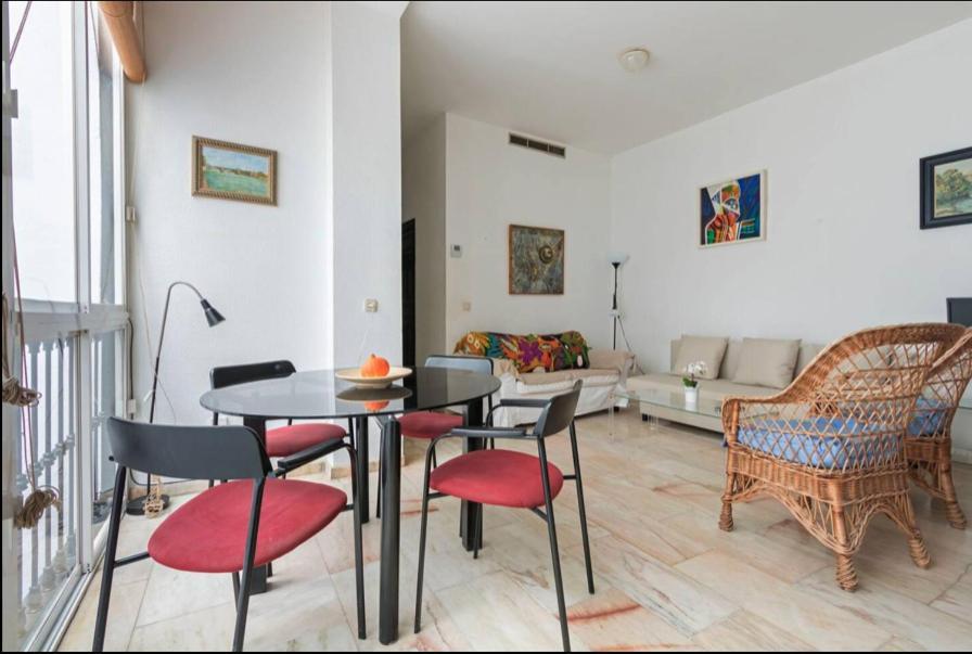 Pavia Central Suite By Valcambre Sevilla Bagian luar foto
